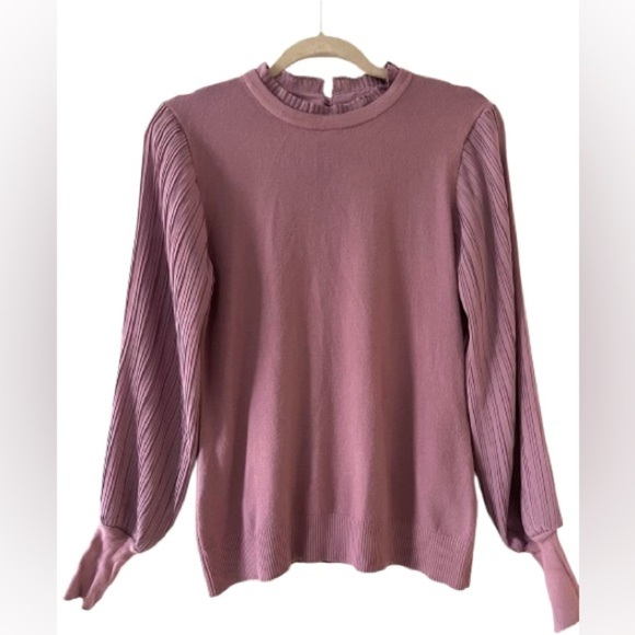 Sioni Mauve Crewneck Sweater with Long Semi Sheer Pleated Sleeves Size S - Picture 2 of 7